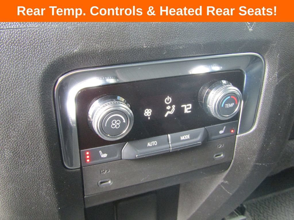 Used 2025 GMC Yukon Denali AWD/4WD image 21