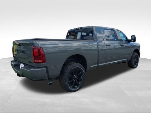 New 2026 RAM 2500 Laramie w/ Night Edition AWD/4WD image 8