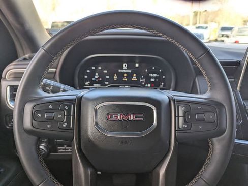 Used 2023 GMC Yukon AT4 image 32