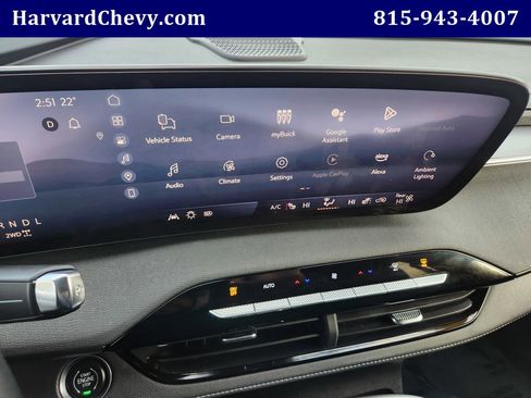 Used 2025 Buick Enclave Sport Touring image 8