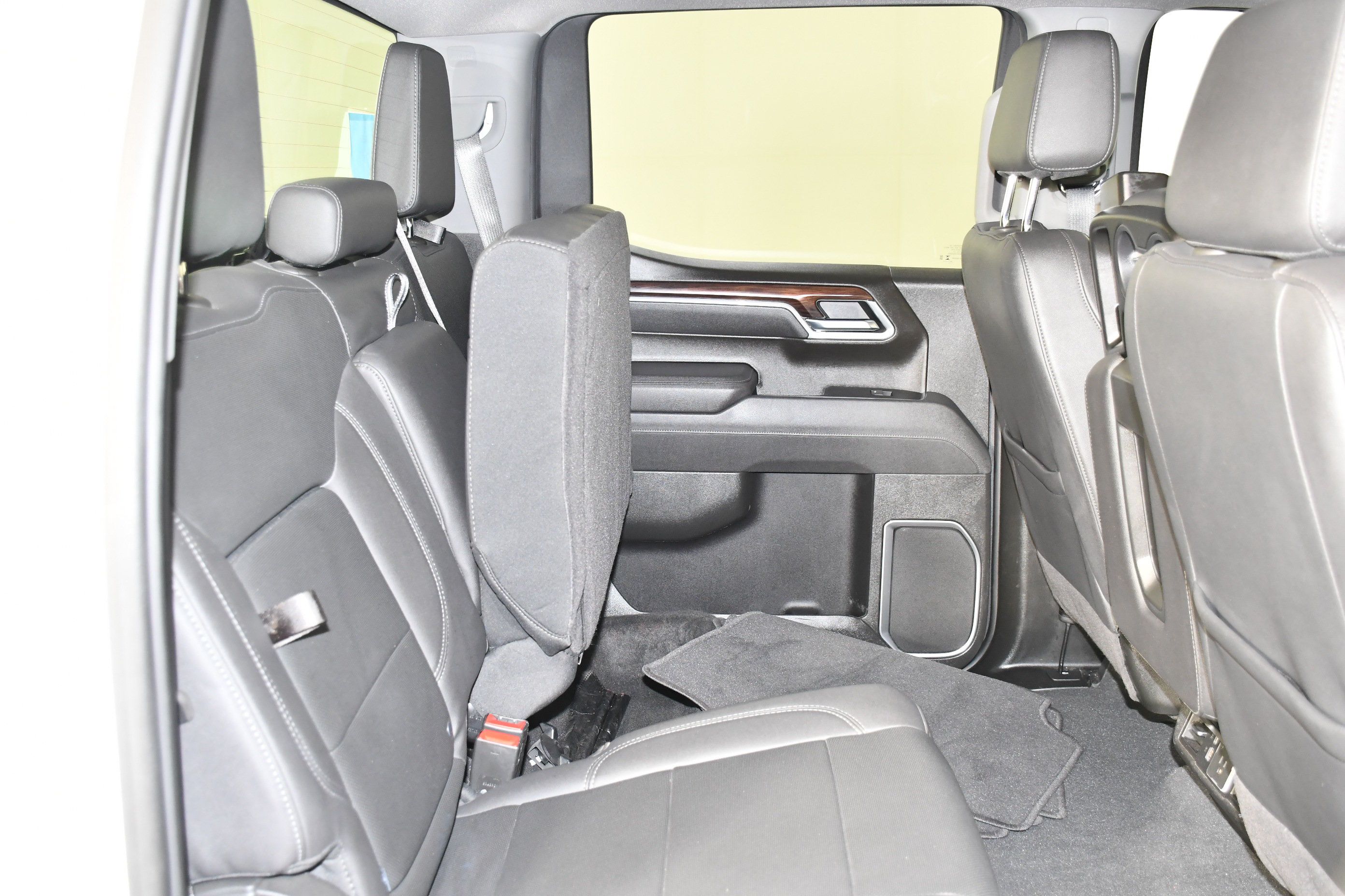 Used 2026 GMC Sierra 1500 SLT AWD/4WD image 36