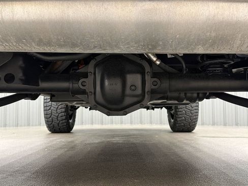 Used 2025 Jeep Wrangler Unlimited Sahara w/ Safety Group AWD/4WD image 14