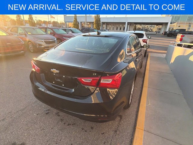 Used 2018 Chevrolet Malibu LT FWD image 8