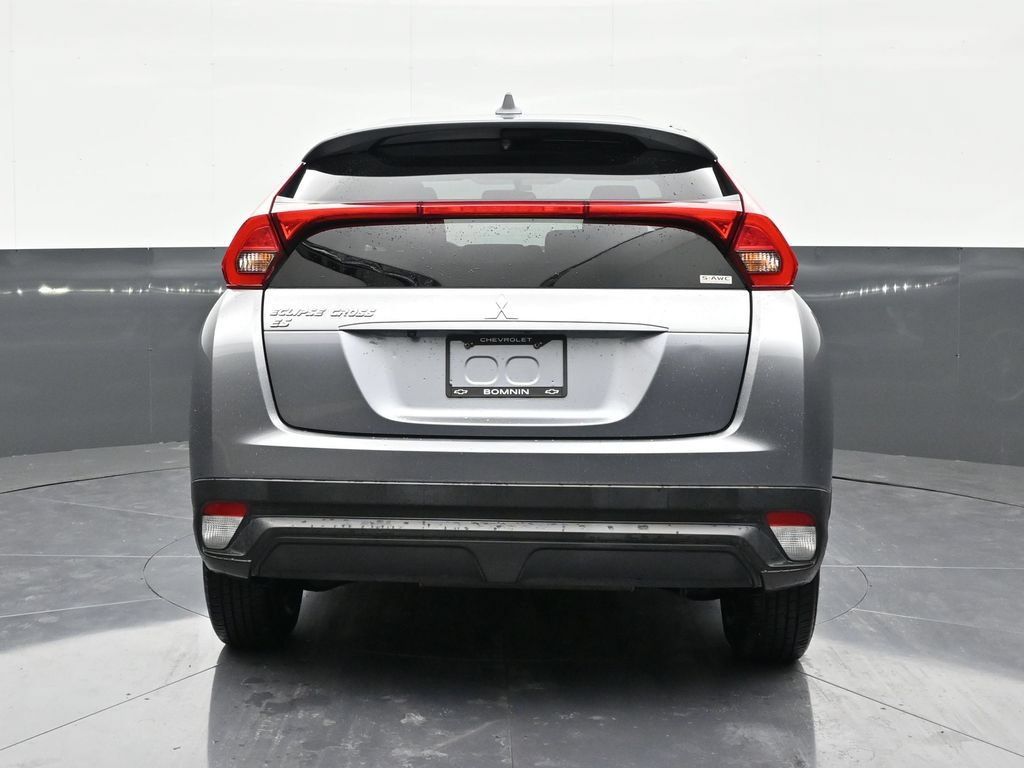 Used 2020 Mitsubishi Eclipse Cross ES AWD/4WD image 2