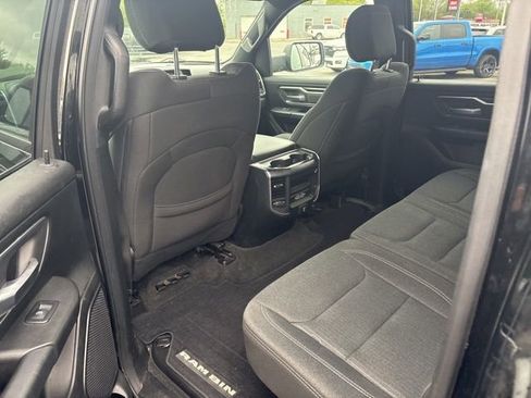Used 2019 RAM 1500 Big Horn AWD/4WD image 11
