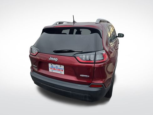 Used 2020 Jeep Cherokee Latitude w/ Cold Weather Group image 6