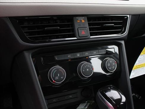 New 2026 Volkswagen Taos S image 15