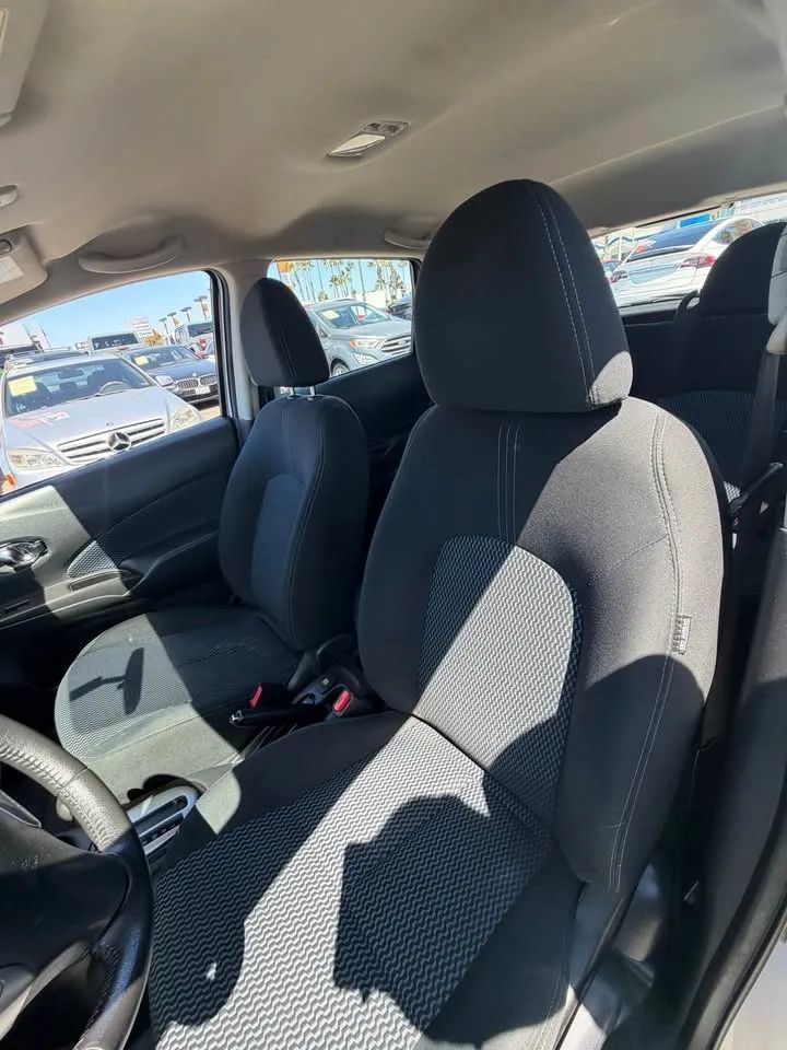 Used 2015 Nissan Versa Note SV FWD image 7