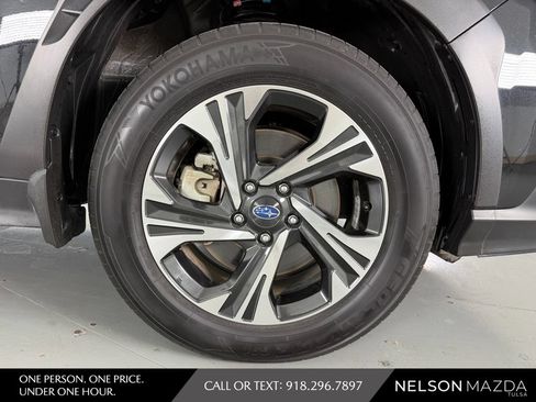 Used 2024 Subaru Crosstrek 2.0i Premium AWD/4WD image 14
