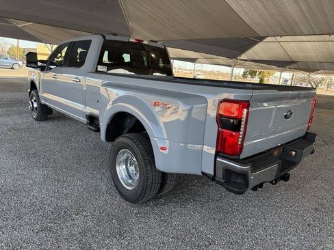 New 2026 Ford F350 Lariat w/ Lariat Ultimate Package image 6