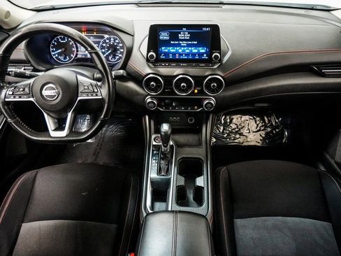 Used 2022 Nissan Sentra SR FWD image 11