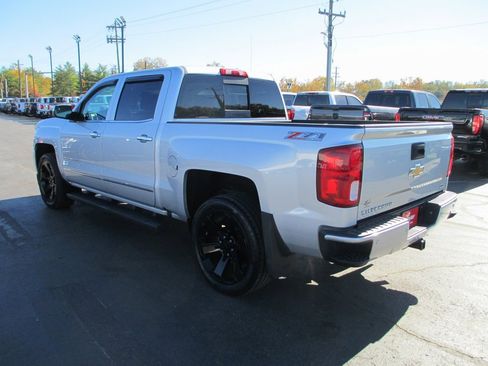 Used 2017 Chevrolet Silverado 1500 LTZ Z71 w/ LTZ Plus Package image 6