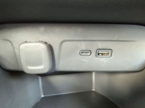 Used 2024 Chevrolet Trax RS w/ Driver Confidence Package image 29