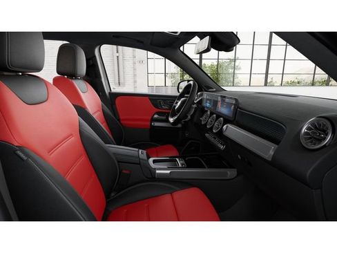 New 2026 Mercedes-Benz GLB 35 AMG 4MATIC image 4