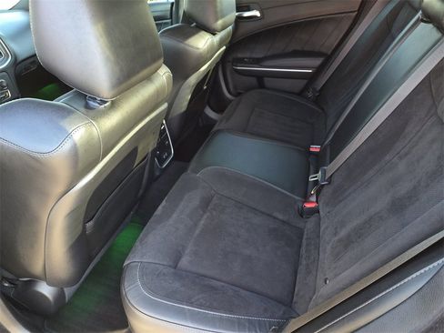 Used 2022 Dodge Charger Scat Pack image 17
