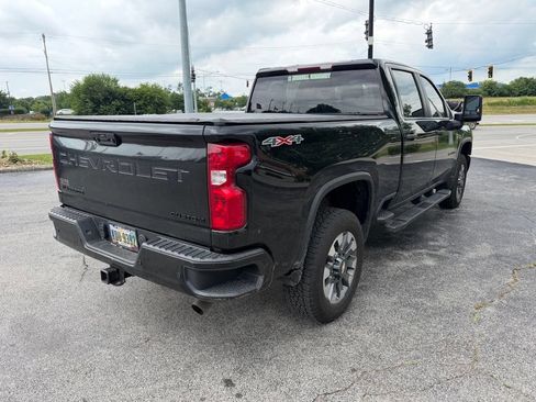Used 2024 Chevrolet Silverado 2500 Custom w/ Custom Value Package AWD/4WD image 3