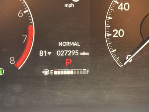 Used 2023 Honda CR-V EX image 21