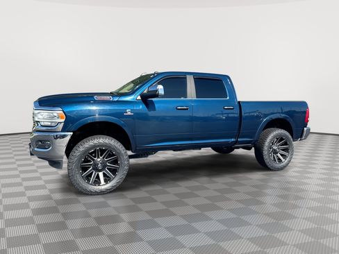 Used 2021 RAM 2500 Laramie AWD/4WD image 1