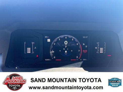 Used 2024 Toyota Tacoma SR5 w/ SR5 Upgrade Package image 17