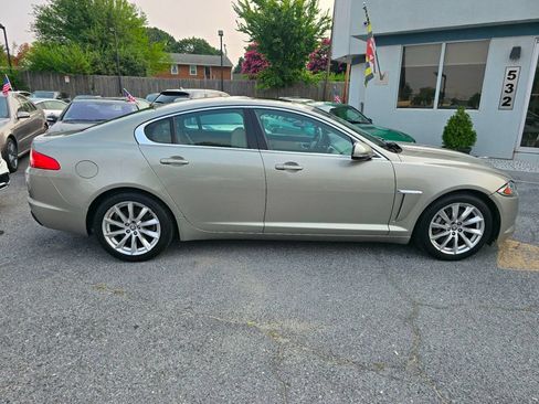Used 2012 Jaguar XF RWD image 7