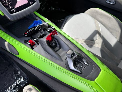 Used 2024 Lamborghini Revuelto AWD/4WD image 47