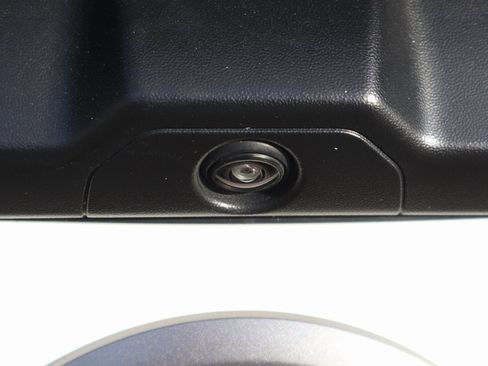 Used 2023 Nissan Frontier SV w/ SV Convenience Package image 45