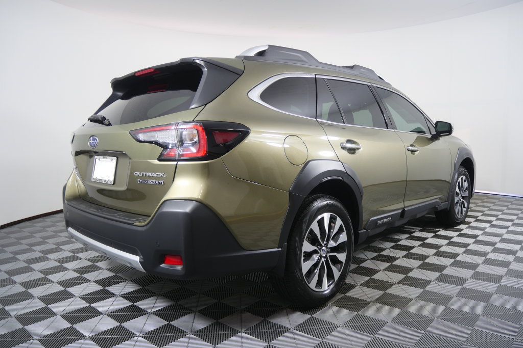 Used 2025 Subaru Outback Touring XT w/ Popular Package #2 AWD/4WD image 5