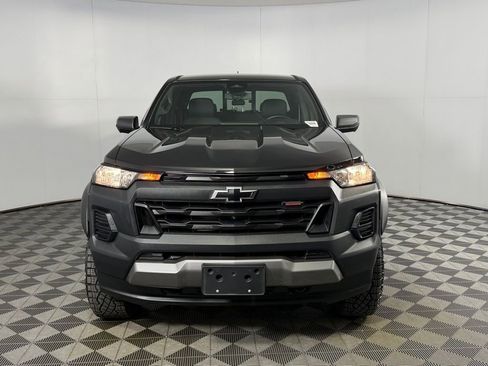 Used 2025 Chevrolet Colorado Trail Boss image 10