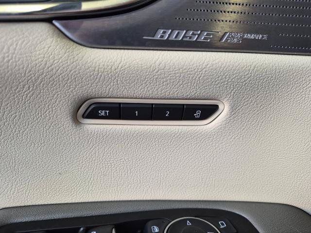 Used 2024 Cadillac XT5 Premium Luxury AWD/4WD image 19
