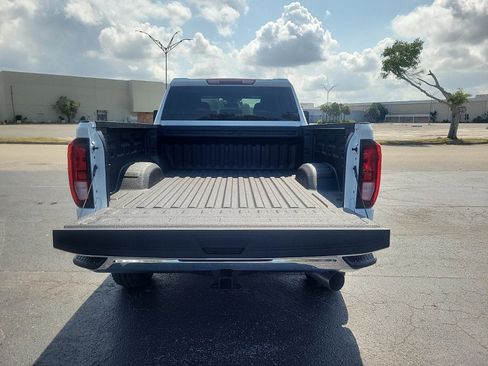 New 2025 GMC Sierra 2500 Pro w/ Convenience Package image 7