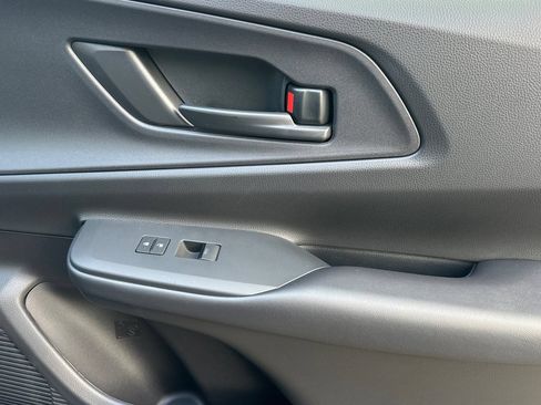 New 2026 Toyota Prius Plug-In Hybrid FWD image 19