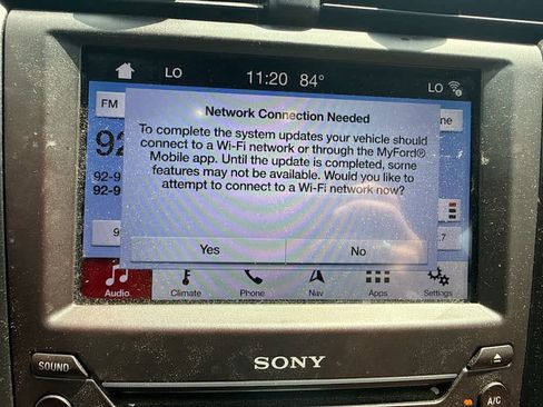 Used 2019 Ford Fusion Energi Titanium FWD image 12
