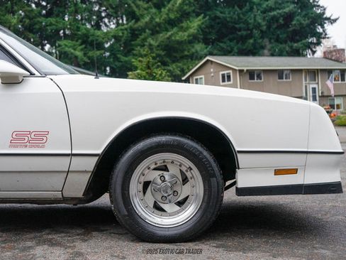 Used 1988 Chevrolet Monte Carlo SS image 11