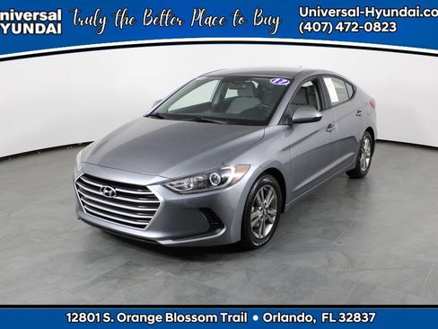 Used 2017 Hyundai Elantra SE image 1