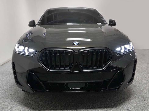 Used 2026 BMW X6 xDrive40i image 2