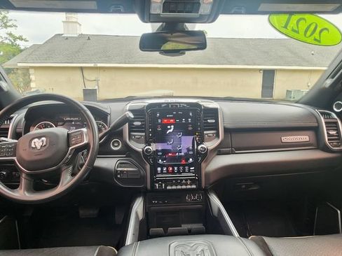 Used 2021 RAM 2500 Laramie AWD/4WD image 22