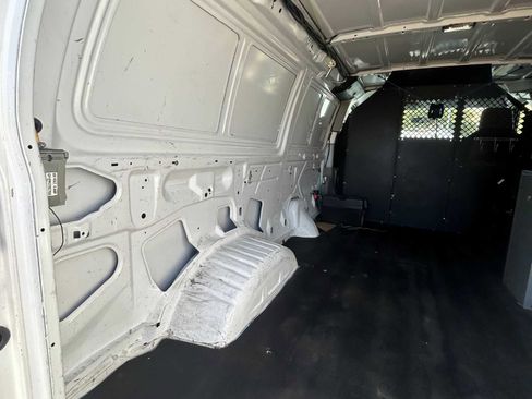 Used 2013 Ford E-150 and Econoline 150 w/ PWR Group image 14
