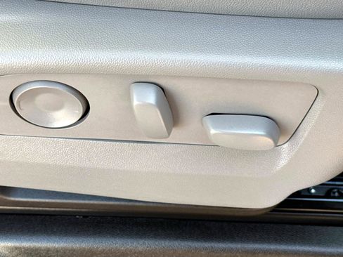 Certified 2024 Chevrolet Silverado 2500 LTZ w/ LTZ Premium Package image 9