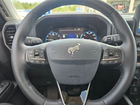 Used 2024 Ford Bronco Sport Outer Banks w/ Tech Package AWD/4WD image 9