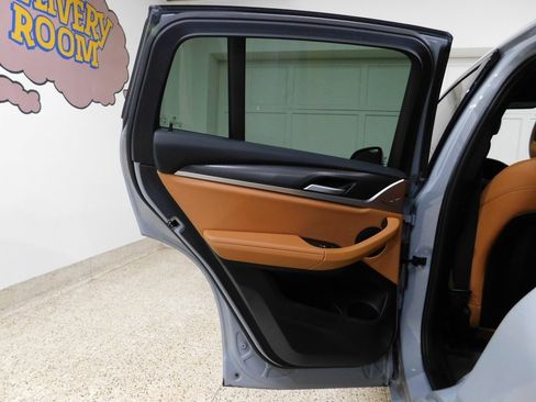 Used 2023 BMW X4 xDrive30i image 79