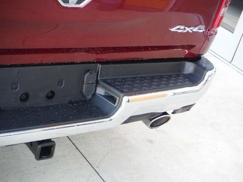 Used 2023 RAM 1500 Big Horn AWD/4WD image 16