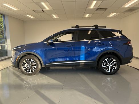 Used 2024 Kia Sportage EX image 52