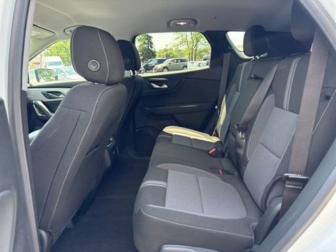 Used 2025 Chevrolet Blazer LT w/ Convenience Package image 22