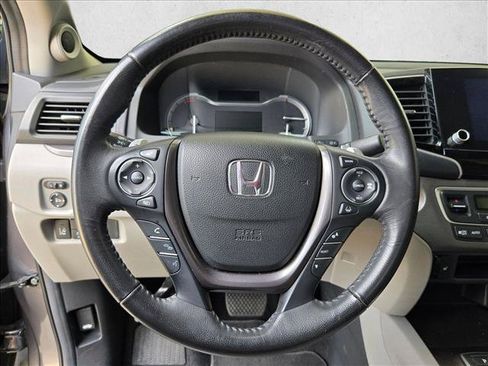 Used 2023 Honda Ridgeline RTL image 13