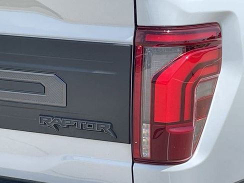 Used 2025 Ford F150 Raptor AWD/4WD image 6