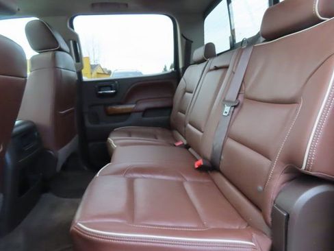 Used 2016 Chevrolet Silverado 2500 High Country w/ Duramax Plus Package image 40