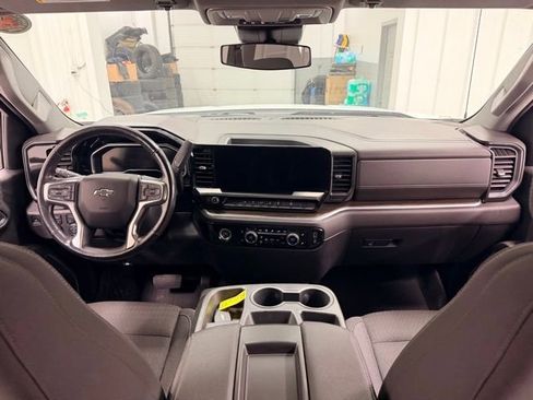 Certified 2022 Chevrolet Silverado 1500 RST image 19