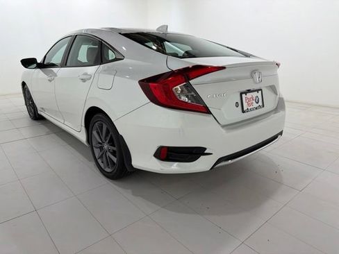 Used 2019 Honda Civic EX image 3