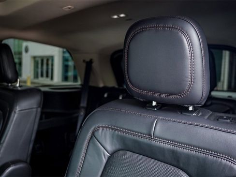 Used 2021 Lincoln Aviator Grand Touring w/ Elements Package Plus image 25