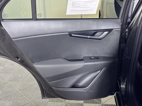 Used 2024 Kia Niro Wind w/ Wind Preserve Package FWD image 19